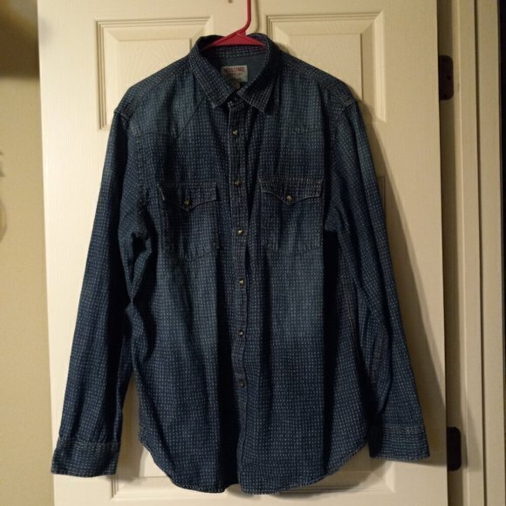 Mossimo Supply Co Men's Size Large Pearl Snap Denim